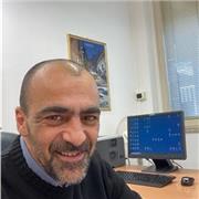 Laureato in economia, offre lezioni di ripetizione e aiuto compiti per bambini scuole elementari e medie in matematica e altro.